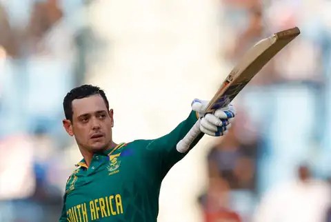 Cricket match moment 1